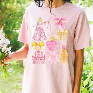 Aurora Coquette | Comfort Colors Graphic Tee